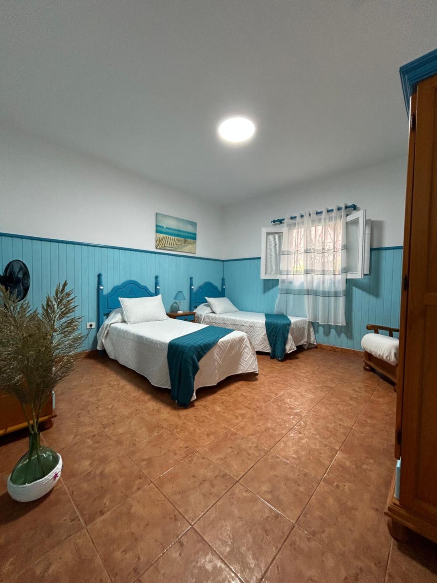 Apartamentos Buen Leon Playa de Tasarte Luaran gambar